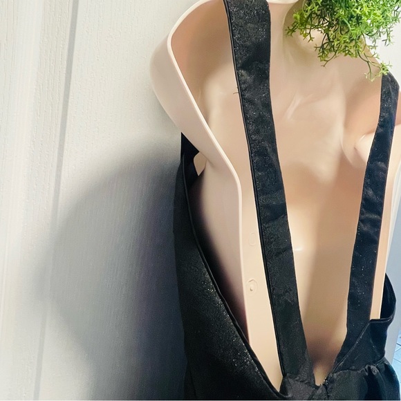 🌸3 for $30 H&M  Black Mini Dress sleeveless backless Party dress cocktail - Picture 6 of 17